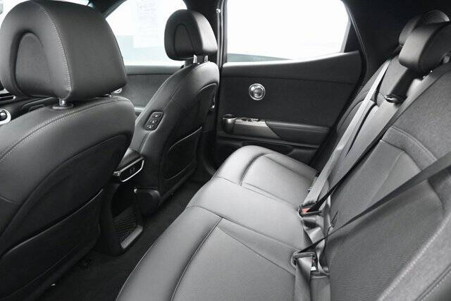 2025 Genesis GV60 Standard