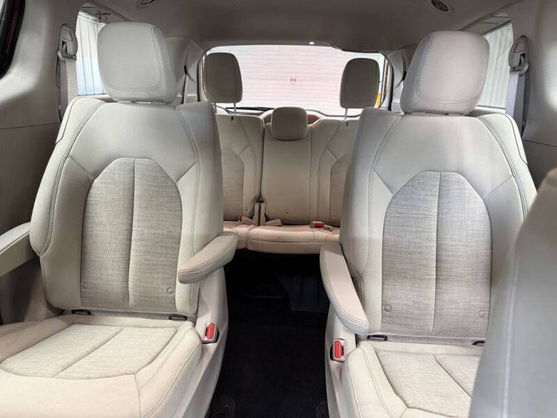 2018 Chrysler Pacifica Hybrid Touring Plus