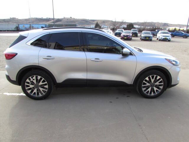 2020 Ford Escape Titanium
