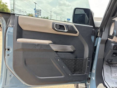 2023 Ford Bronco Base Advanced