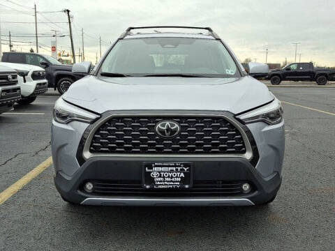 2024 Toyota Corolla Cross XLE