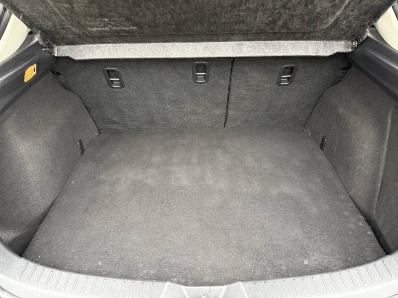 2015 Mazda MAZDA3 i Grand Touring