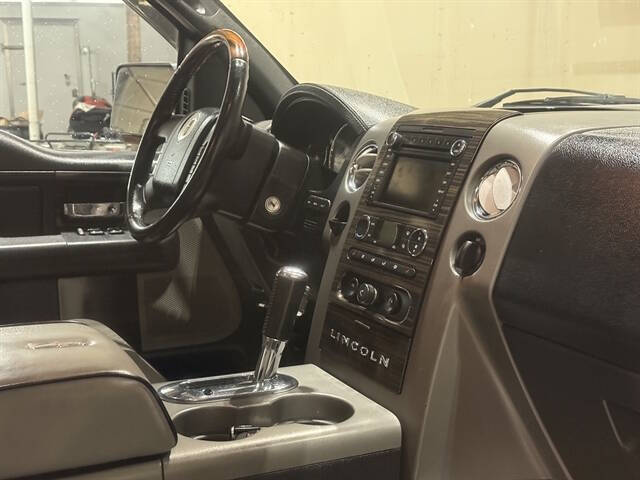 2008 Lincoln Mark LT