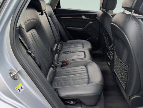 2019 Audi Q5 quattro Premium 45 TFSI