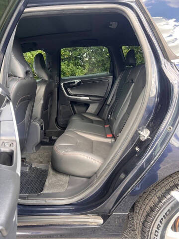 2016 Volvo XC60 T5 Drive-E Premier