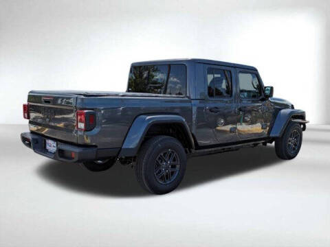 2025 Jeep Gladiator Sport S