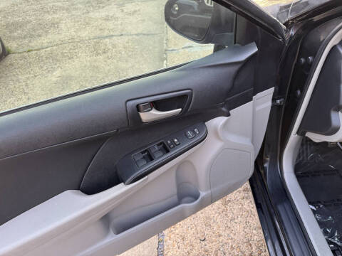 2013 Toyota Camry LE