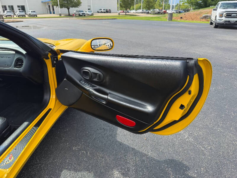 2001 Chevrolet Corvette
