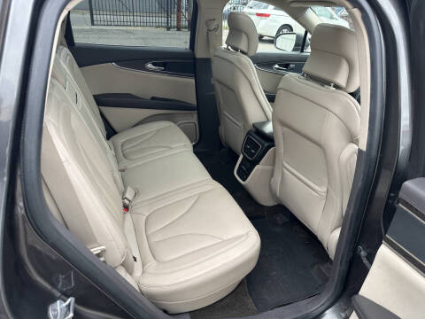 2017 Lincoln MKX Reserve