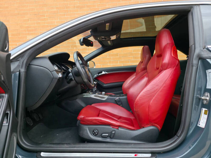 2008 Audi S5 quattro