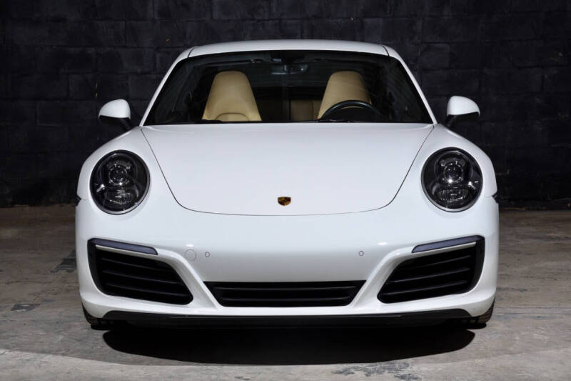 2019 Porsche 911 Carrera S