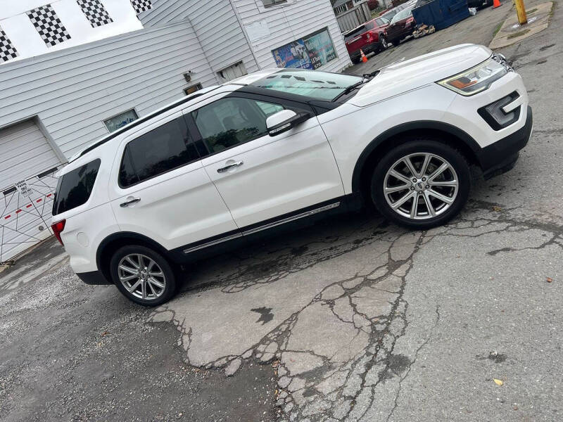 2017 Ford Explorer Limited