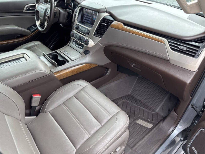 2020 GMC Yukon XL Denali