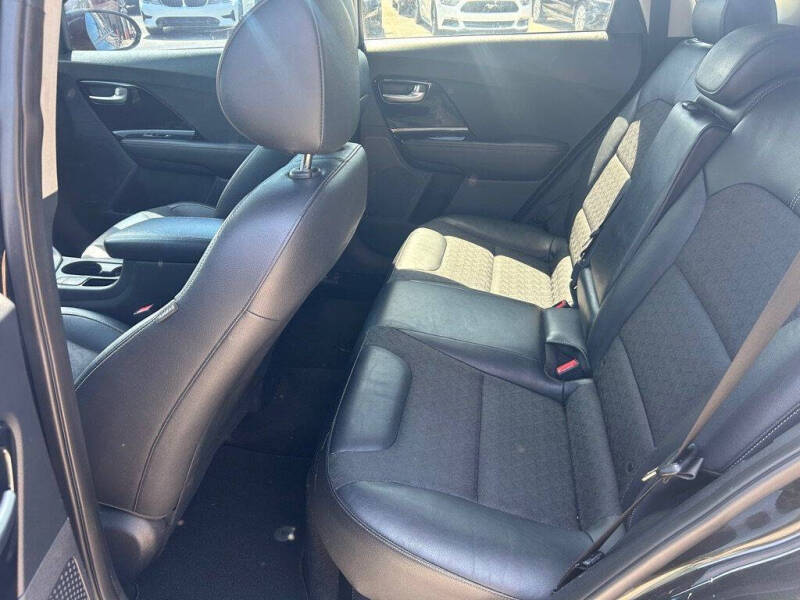 2017 Kia Niro EX