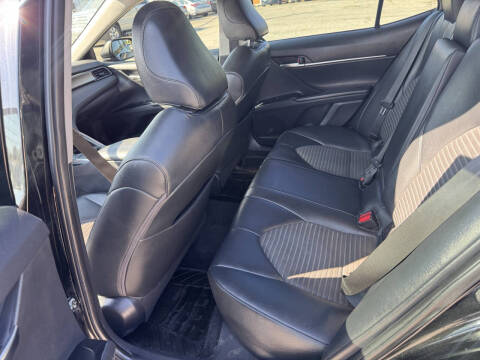 2019 Toyota Camry SE