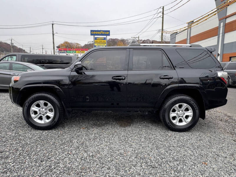 2022 Toyota 4Runner SR5