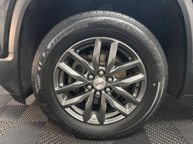 2017 GMC Acadia SLT-1