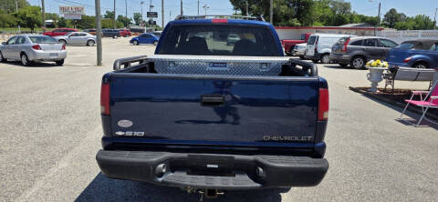 2004 Chevrolet S-10 LS