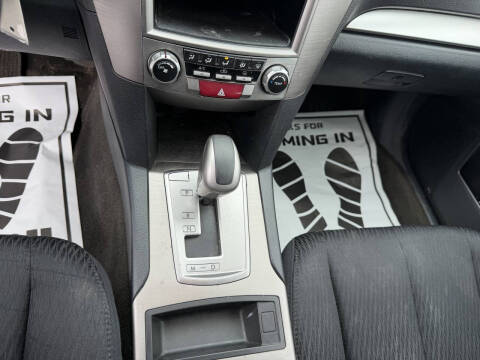 2011 Subaru Outback 2.5i