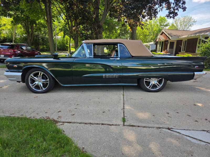 1958 Ford Thunderbird