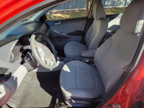 2012 Hyundai Accent GLS