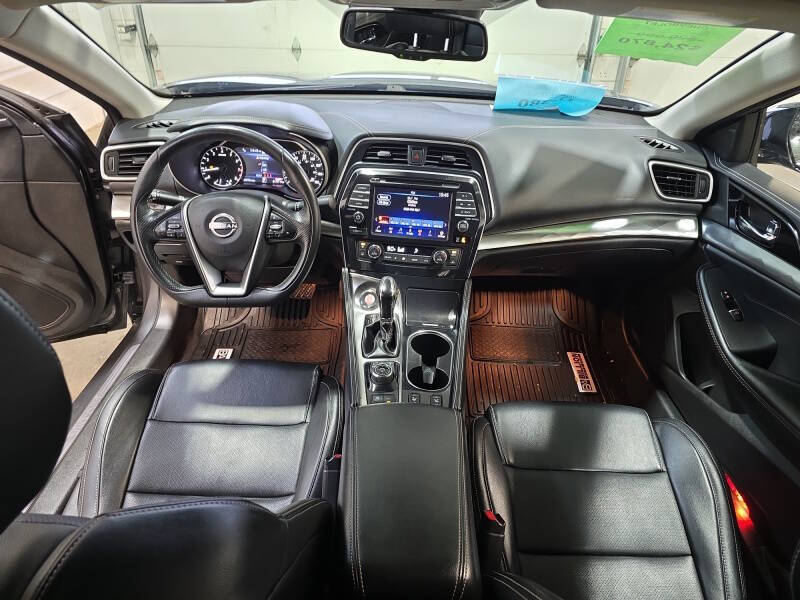 2023 Nissan Maxima 3.5 SV