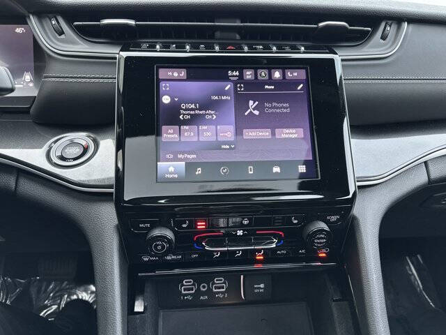 2022 Jeep Grand Cherokee Altitude