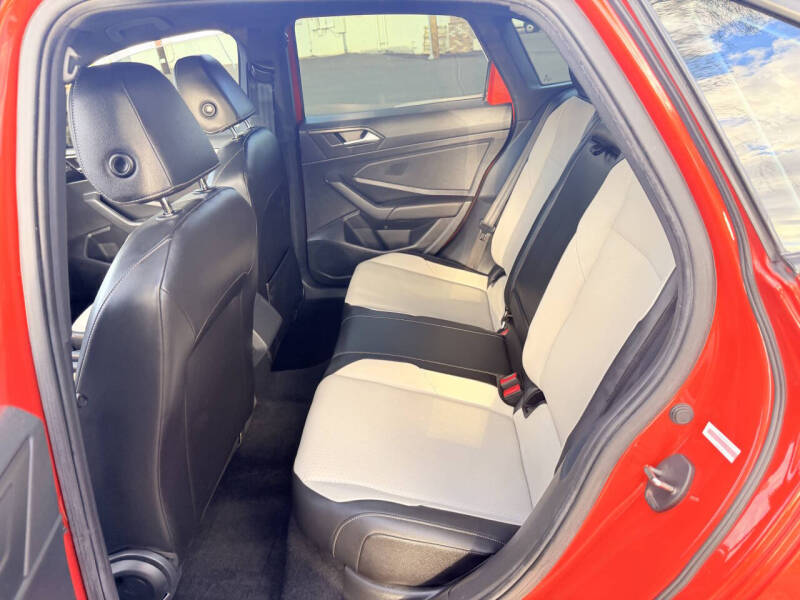 2019 Volkswagen Jetta R-Line