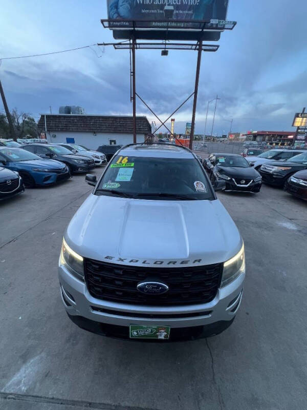 2016 Ford Explorer Sport