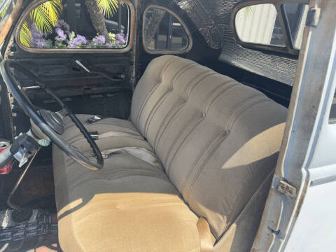 1938 Ford 2 Door Coupe