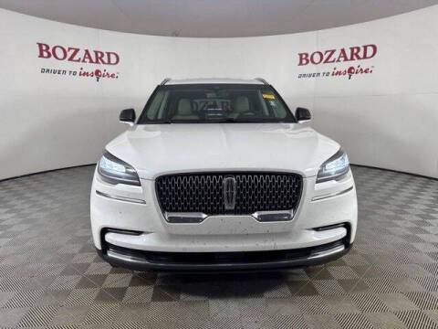 2023 Lincoln Aviator Standard