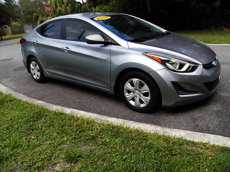 2016 Hyundai Elantra