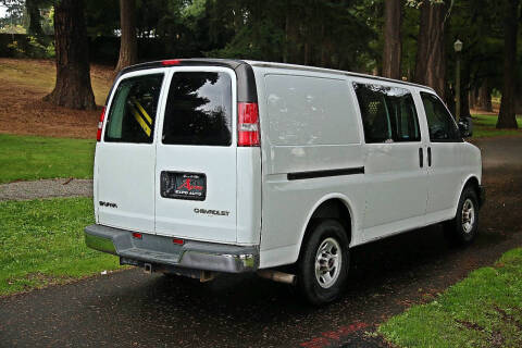 2018 GMC Savana 2500