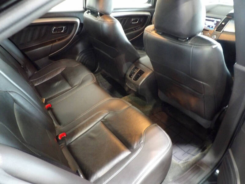 2014 Ford Taurus SEL