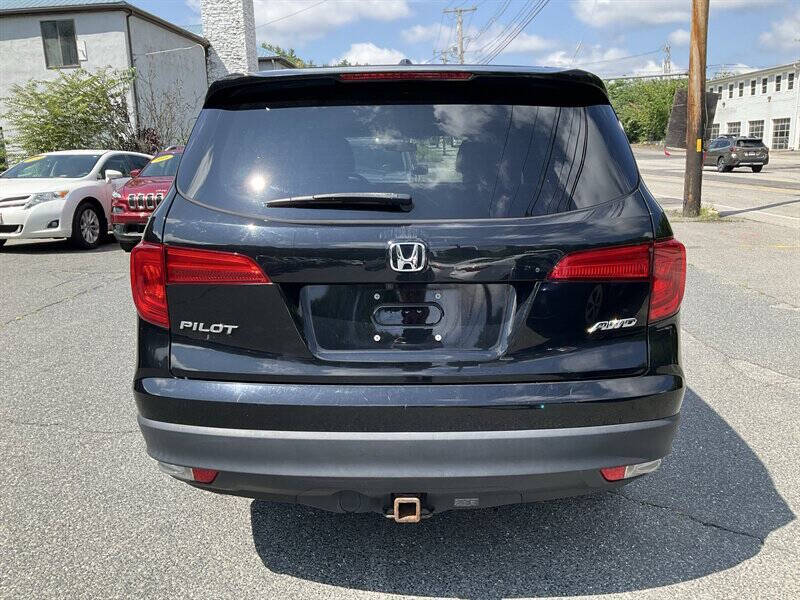 2018 Honda Pilot EX