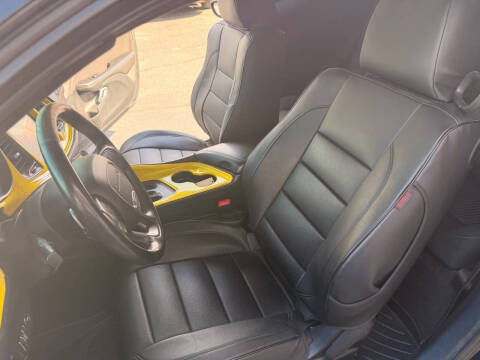 2015 Dodge Challenger SXT