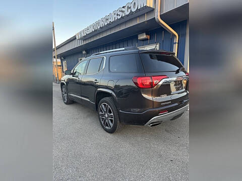 2017 GMC Acadia Denali