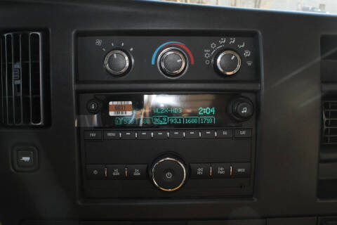 2025 Chevrolet Express 3500