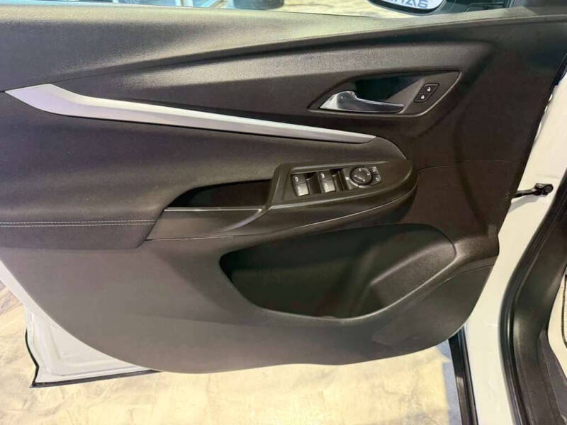2023 Chevrolet Bolt EUV LT