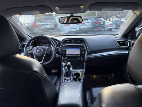 2017 Nissan Maxima 3.5 SR