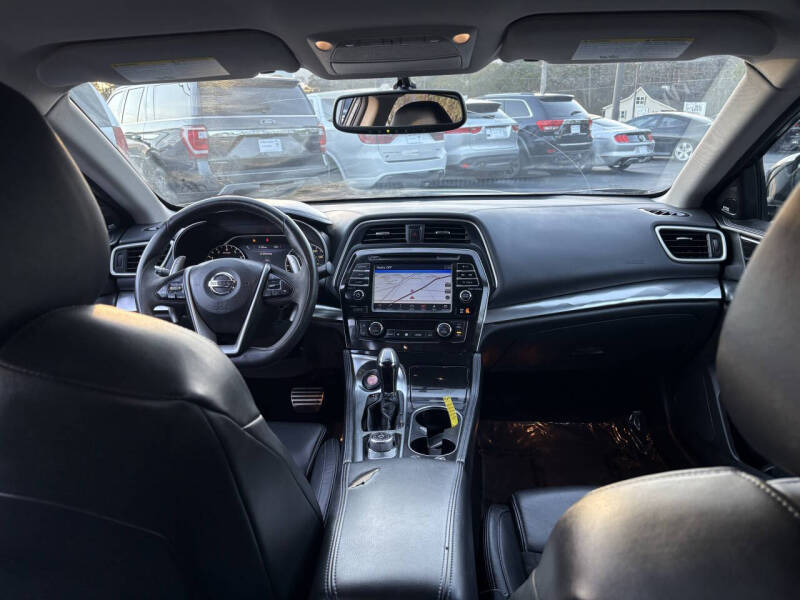 2017 Nissan Maxima 3.5 SR