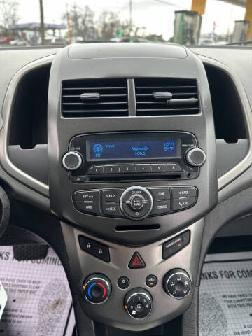 2013 Chevrolet Sonic LT Auto