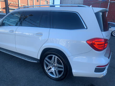 2015 Mercedes-Benz GL-Class GL 63 AMG