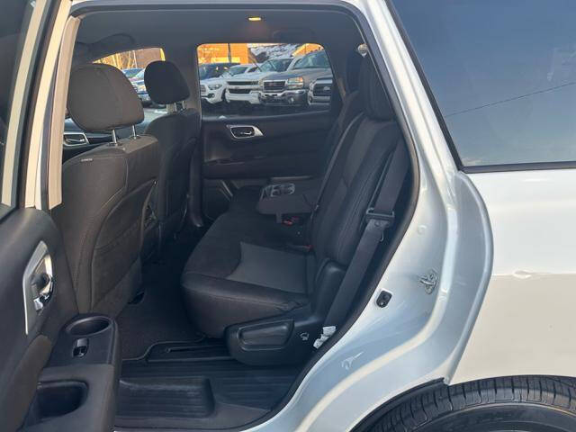 2017 Nissan Pathfinder