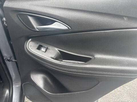 2020 Buick Encore GX Select