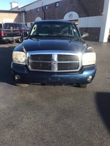 2007 Dodge Dakota for sale at Blue Bird Motors in Crossville TN