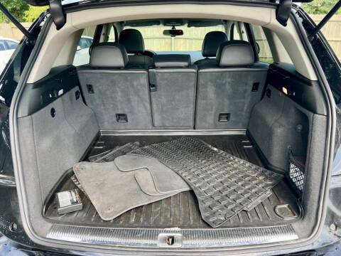 2012 Audi Q5 3.2 quattro Premium Plus