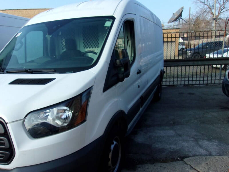 Used 2017 Ford Transit Van Base with VIN 1FTYR2CM0HKA80631 for sale in Detroit, MI