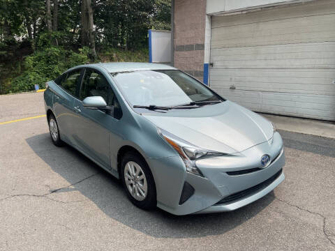 2018 Toyota Prius One