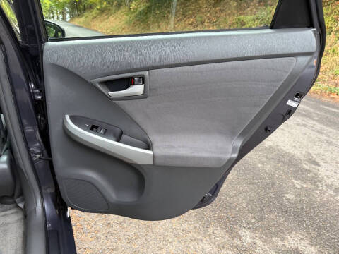 2010 Toyota Prius II